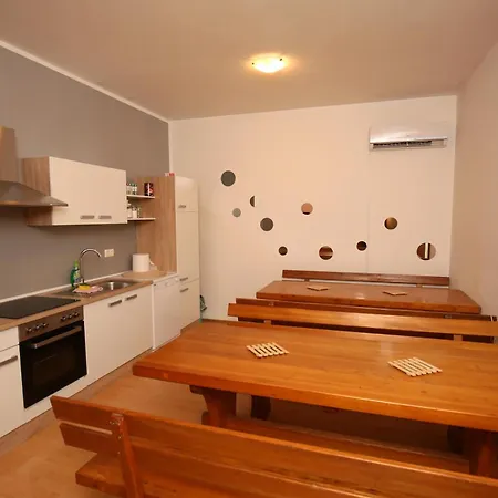 Furman - Self Check-in Hiša za goste Rakek