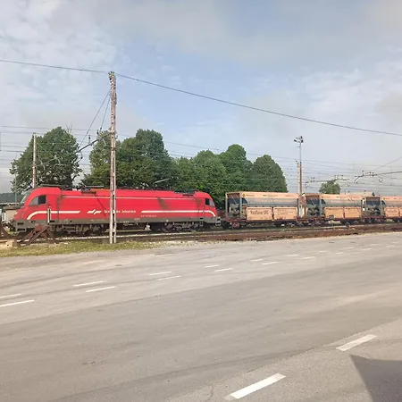 Furman - Self Check-in Rakek