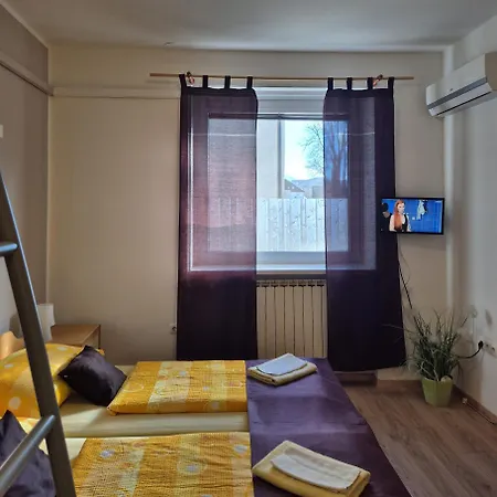 Furman - Self Check-in 3* Rakek