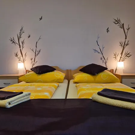 Furman - Self Check-in 3*