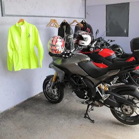 Hiša za goste Furman - Self Check-in Rakek