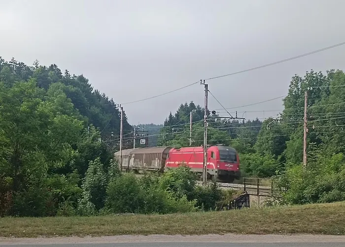 Furman - Self Check-in Guest house