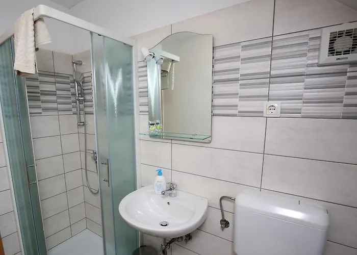 Furman - Self Check-in 3*