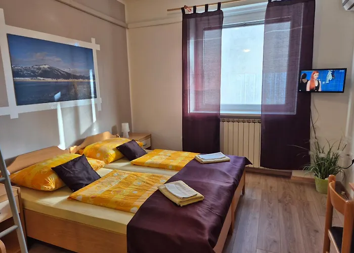 Furman - Self Check-in 3*