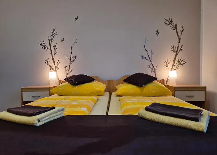 Furman - Self Check-in 3*